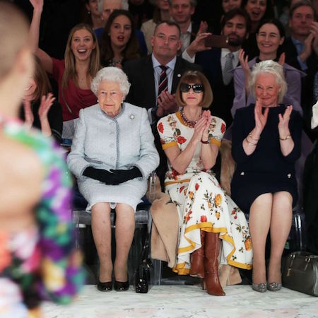 Queen Elizabeth makes front row appearance at London fashion week …