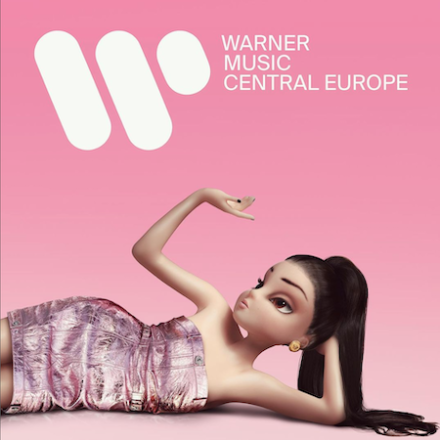 noonoouri signs Warner Music