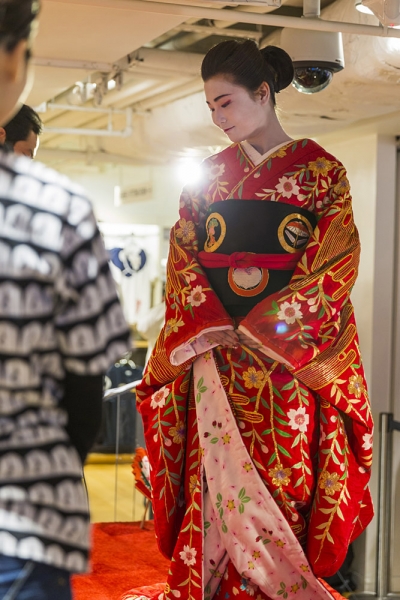 11 Kabuki Event - Kimono Backlit