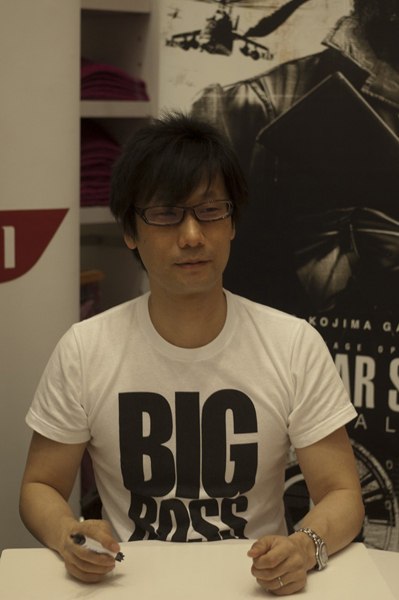 kojima@uniqlo_2010_10_m