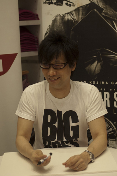 kojima@uniqlo_2010_11_m